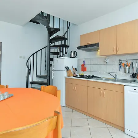 Veljko 100 Apartment Pula