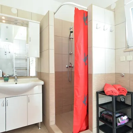 Apartment Veljko 100